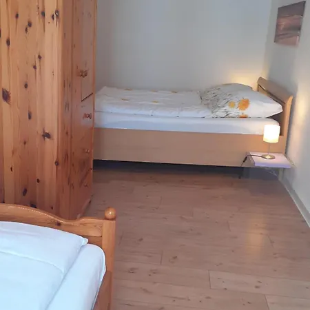 2-zimmer-ferienwohnung-im-1-obergeschoss *